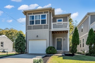 1005B Shadow Ln, Nashville, TN 37206