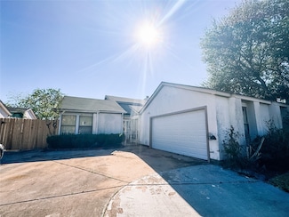 7663 Alcomita Dr, Houston, TX 77083