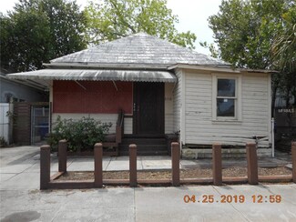 2318 W Ivy St, Tampa, FL 33607
