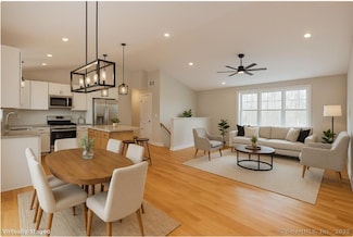 25 First Ave, Enfield, CT 06082