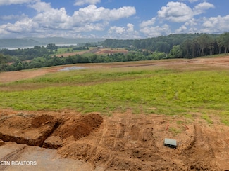 5312 Old Dogwood Trail, Loudon, TN 37774