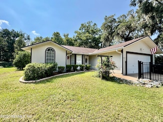 407 Green St S, Green Cove Springs, FL 32043