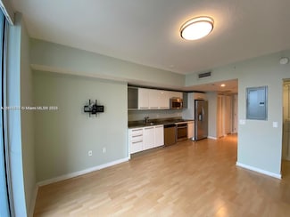 185 SW 7th St Unit 3306, Miami, FL 33130