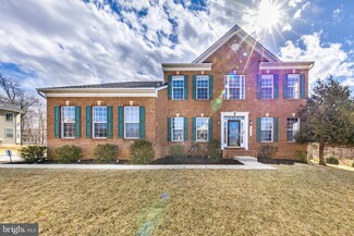 2708 Pumpkin St, Clinton, MD 20735