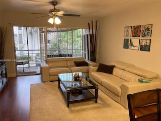 469 N Pine Island Rd Unit B206, Plantation, FL 33324