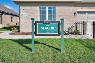 8022 Bradley Dr, Tinley Park, IL 60487
