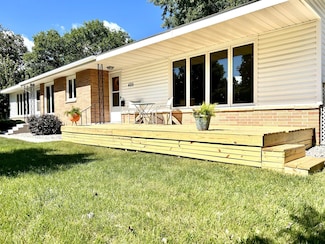 420 10th Ave W, Alexandria, MN 56308