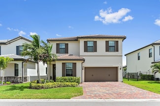 8641 Patron Ln, Lake Worth, FL 33467