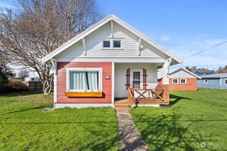 611 Broadway St, South Bend, WA 98586