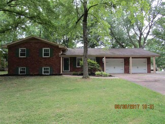 6024 Ward Rd, Evansville, IN 47711