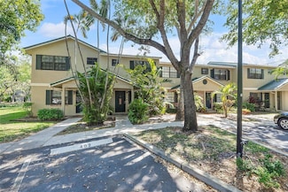 492 Westree Ln, Plantation, FL 33324