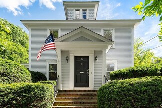 24 Maple St, Baldwinville, MA 01436
