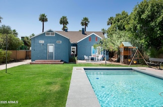 530 W Willetta St, Phoenix, AZ 85003