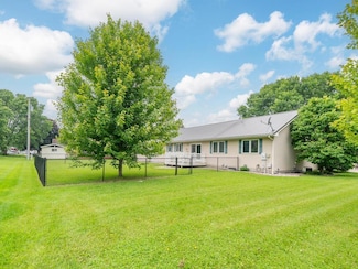 471 Brad St, Hamburg, MN 55339