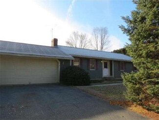 54 Oak Hill Acres, Greenfield, MA 01301