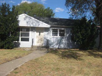 200 Queens Ln, Thornton, IL 60476