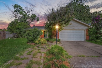 3434 S 114th Ave E, Tulsa, OK 74146