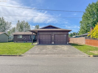 1959 Green Ave, Roseburg, OR 97471