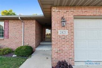 2421 Ken James Ct Unit V, Napoleon, OH 43545
