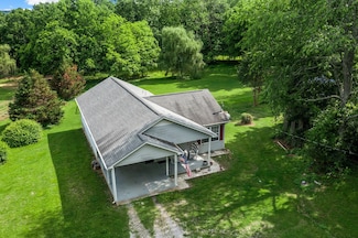 3238 Murphy Ln, Columbia, TN 38401