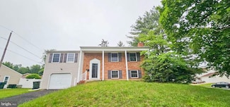 3 New Coach Ln, Willingboro, NJ 08046