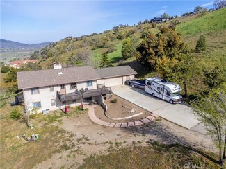26201 Cumberland Rd, Tehachapi, CA 93561