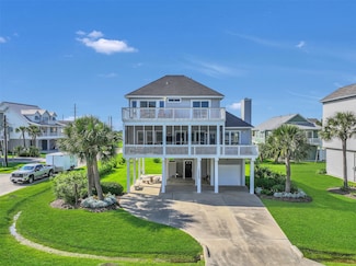 14459 Spyglass Cir, Galveston, TX 77554