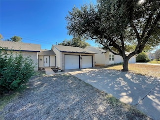 12013 Swallow Dr, Austin, TX 78750