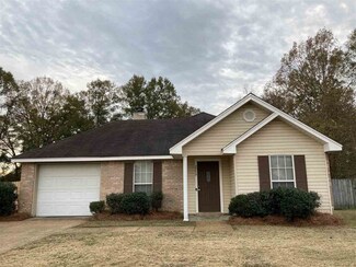 2259 Meagan Dr, Byram, MS 39272