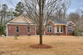 209 Crestridge Dr, Waynesboro, GA 30830