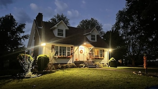 1856 Old Drakes Creek Rd, Hendersonville, TN 37075