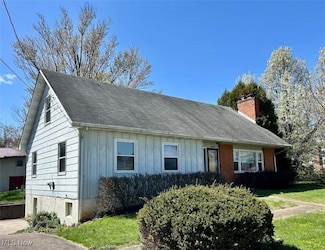100 Wyoming Rd, Marietta, OH 45750
