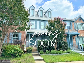 6566 Zoysia Ct, Alexandria, VA 22312
