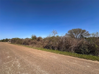 100 Paia Ln, Bastrop, TX 78602