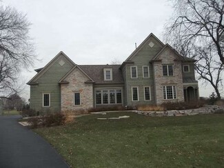 15N795 Pheasant Fields Ln, Hampshire, IL 60140