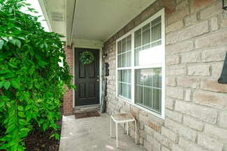 720 Village Blvd Unit B, Plain City, OH 43064