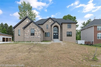 5245 Buell Dr, Commerce Township, MI 48382