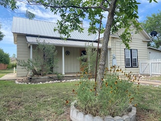 23229 W Us Highway 290, Harper, TX 78631