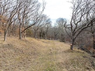 2054 Oak Dr, Missouri Valley, IA 51555