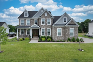7085 Fiddlers Glen Dr, Arrington, TN 37014