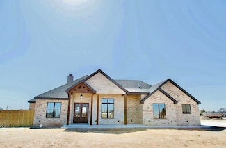 7211 W 12th St, Plainview, TX 79072