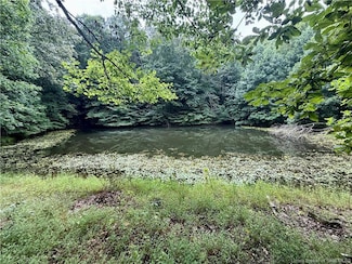 2032 W Goat Hollow Rd, Vallonia, IN 47281