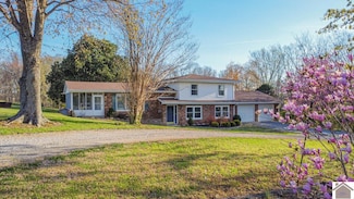 8815 Childress Rd, West Paducah, KY 42086