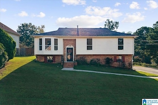 9577 Eastpointe Cir, Birmingham, AL 35217