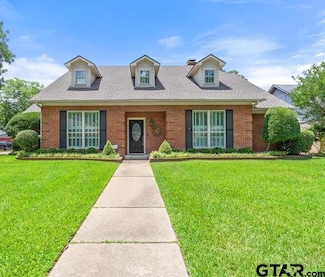 5807 Stoneleigh Dr, Tyler, TX 75703