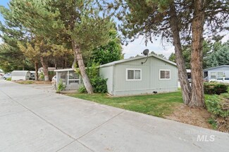 2701 N Alder Dr Unit 50, Fruitland, ID 83619