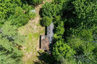 434 Bennington Rd, Francestown, NH 03043