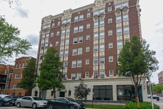 6930 N Greenview Ave Unit 610, Chicago, IL 60626