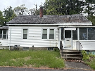 52 Carpenter St, Seekonk, MA 02771