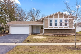 346 Huntington Way, Bolingbrook, IL 60440